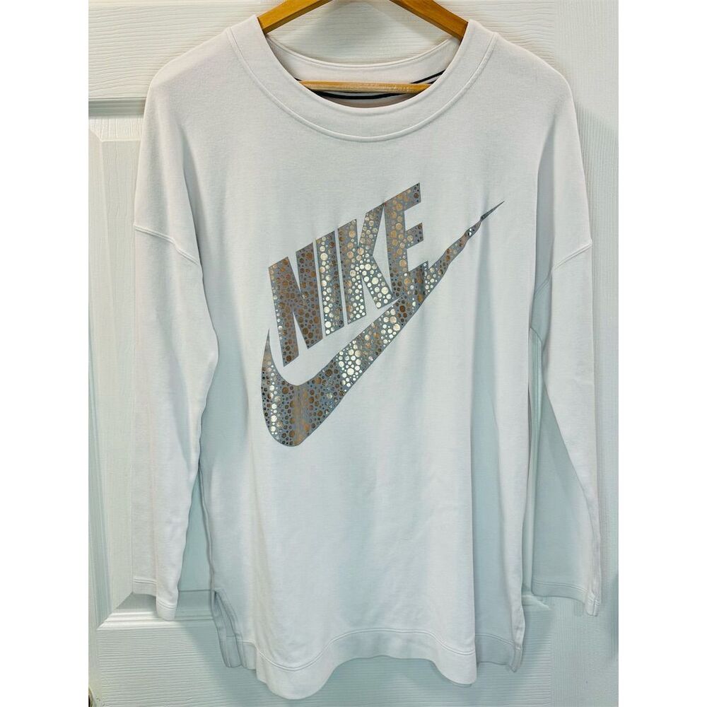 Nike Women's Crew Neck Long Sweatshirt White Size M